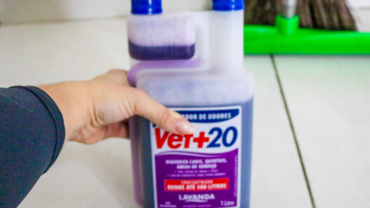 Produto para eliminar cheiro de xixi