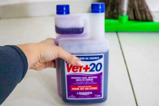 Produto para eliminar cheiro de xixi